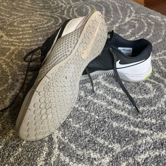 Nike metcon 2 black Grey neon green - Picture 2 of 4